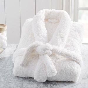 New with tags! Pottery Barn Teddy Bear Robe‎ - white